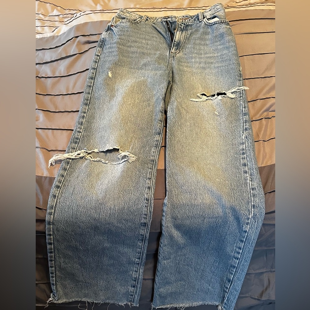 Garage Wide Leg Jeans w/ rips